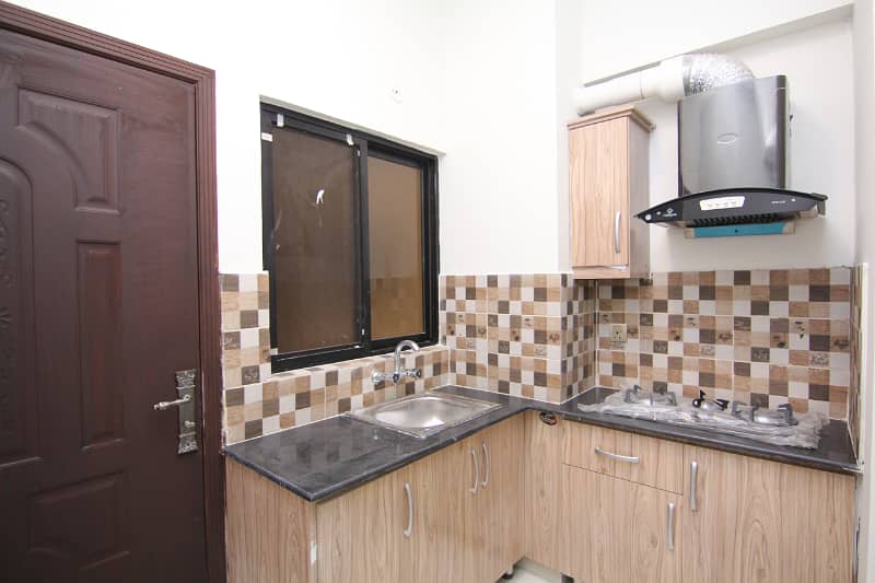 1953 Sq Ft 3 Bed Apartment Defence Executive Apartments DHA 2 Islamabad For Rent 6