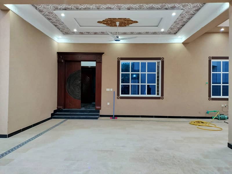 1 Kanal House For Sale 5Bedroom Brand New Luxry House With Lawn Rda Map Approved Gulshan-E-Abad 35