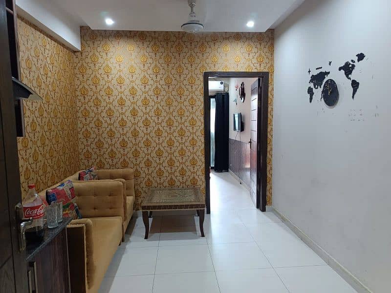 E-11 Save sequre Daily basis 1bed Flat fully furnished available 6