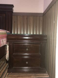 King Bed and Dressing Table