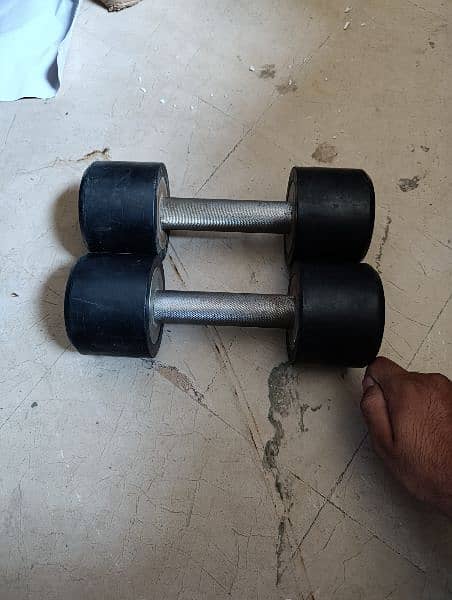 5 kg Unused dumbbells not a single time use 5