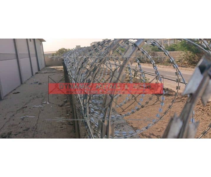 Razor Wire | Chain Link Fence | Birds Spikes, Hesco Bag,Electric Fence 4