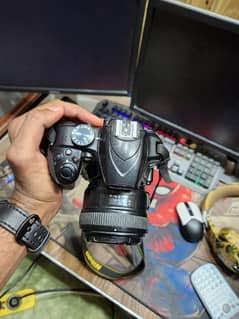 D3400 Nikon with kit and prime lens