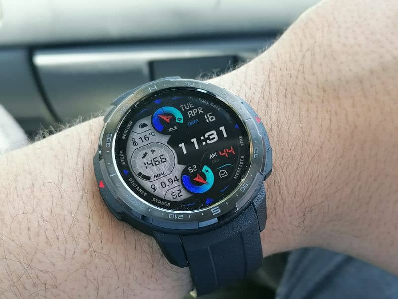 Huawei Honor Watch GS Pro 11
