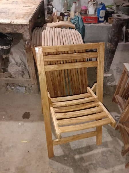 foldable chair n table 0