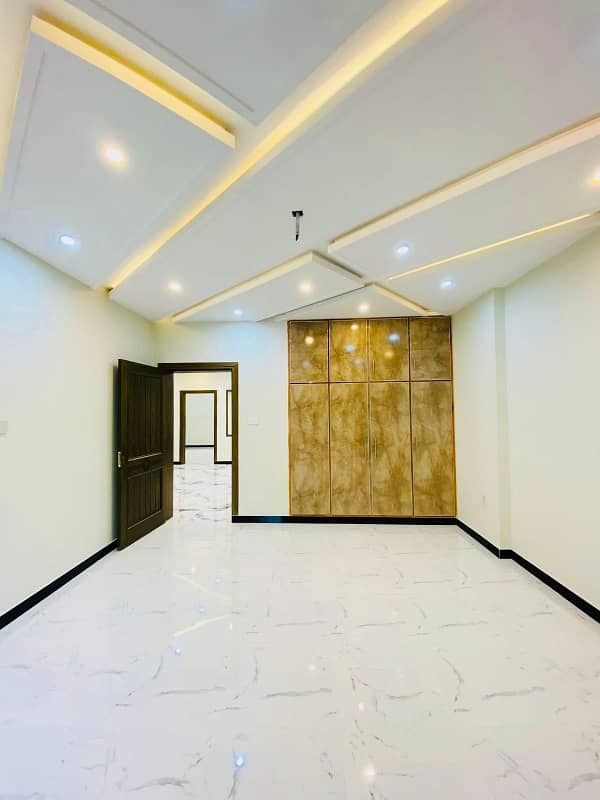 7 Marla Luxury House For Sale Located At Warsak Road Sufyan Garden Peshawar 11