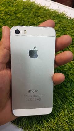 iPhone 5s 16GB Non PTA SIM working