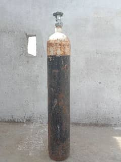 oxygen cylinder 0