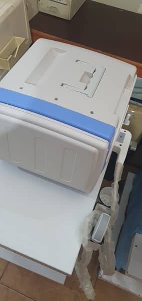 Ultrasound  machine  Used Only 15 days Brilliant  Condition Probe 7