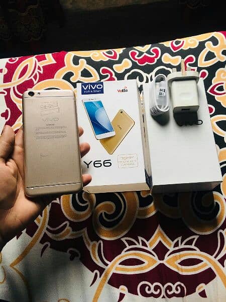 vivo y66 6gb128gb for sale with box and charger 2