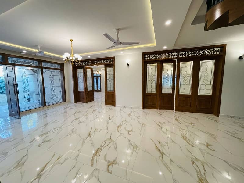 Luxury House On Extremely Prime Location Available For Rent In Islamabad 8