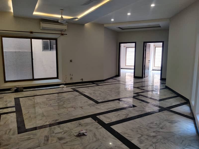 Luxury House On Extremely Prime Location Available For Rent In Islamabad 43