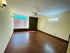 Luxury House On Extremely Prime Location With Big Garden Available For Rent In Islamabad