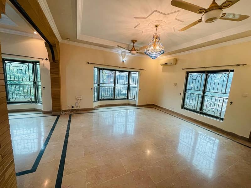 Luxury House On Extremely Prime Location Available For Rent In Islamabad 29