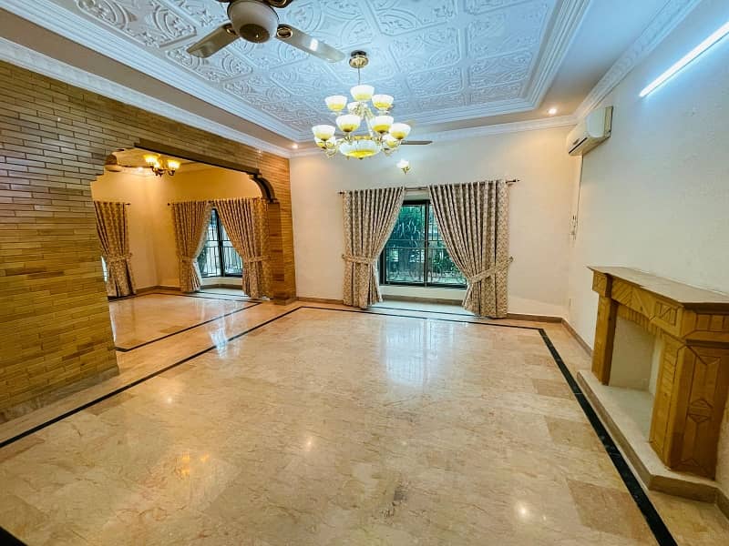 Luxury House On Extremely Prime Location Available For Rent In Islamabad 14