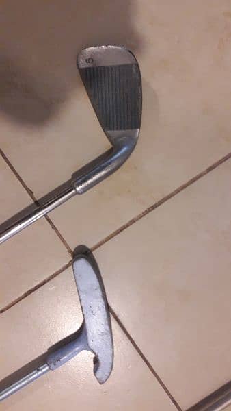 Left Hand Golf sticks 2