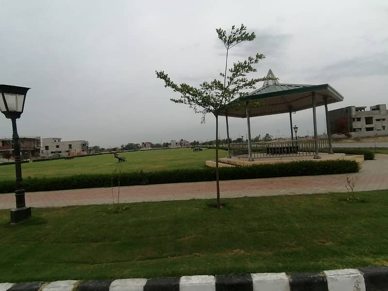 1 Kanal Plot For Sale On Most Prime Location Of Lake City Block M 1 Lahore 3