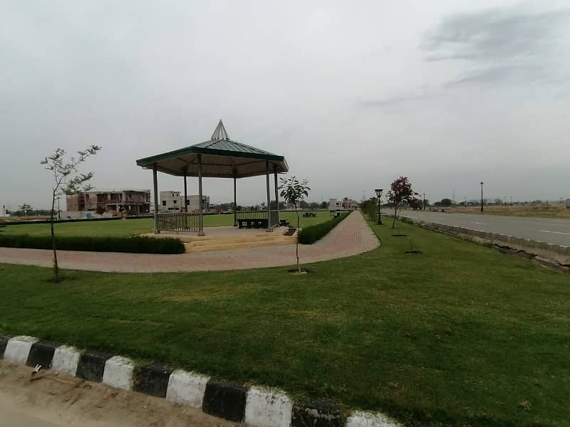 1 Kanal Plot For Sale On Most Prime Location Of Lake City Block M 1 Lahore 4