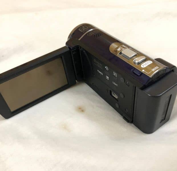 SONY Handycam DCR-SX44E For Sale 1