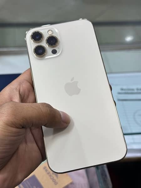 Iphone 12 pro max 128 gb Pta approved Golden 0