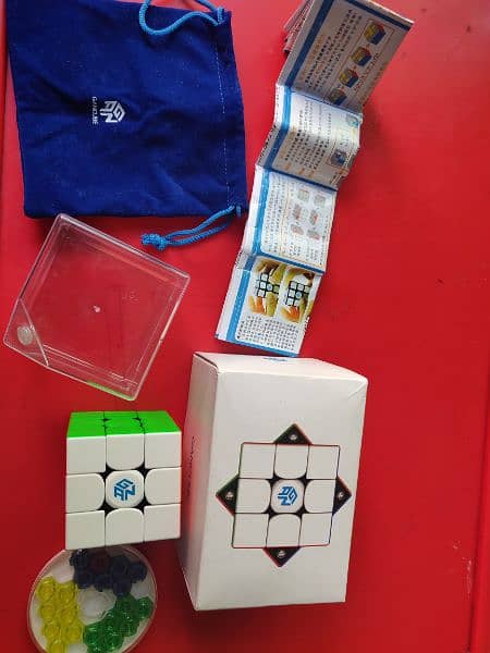 MAGNETIC  GANCUBE 356M WITH ACCESSORIES FOR SALE 0
