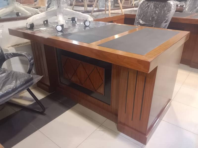 table executive table Office table manager table for sale in karachi 3