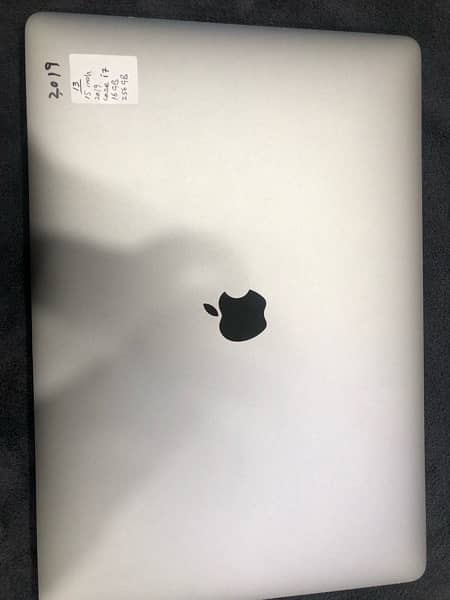MacBook Pro 2019 15” 3