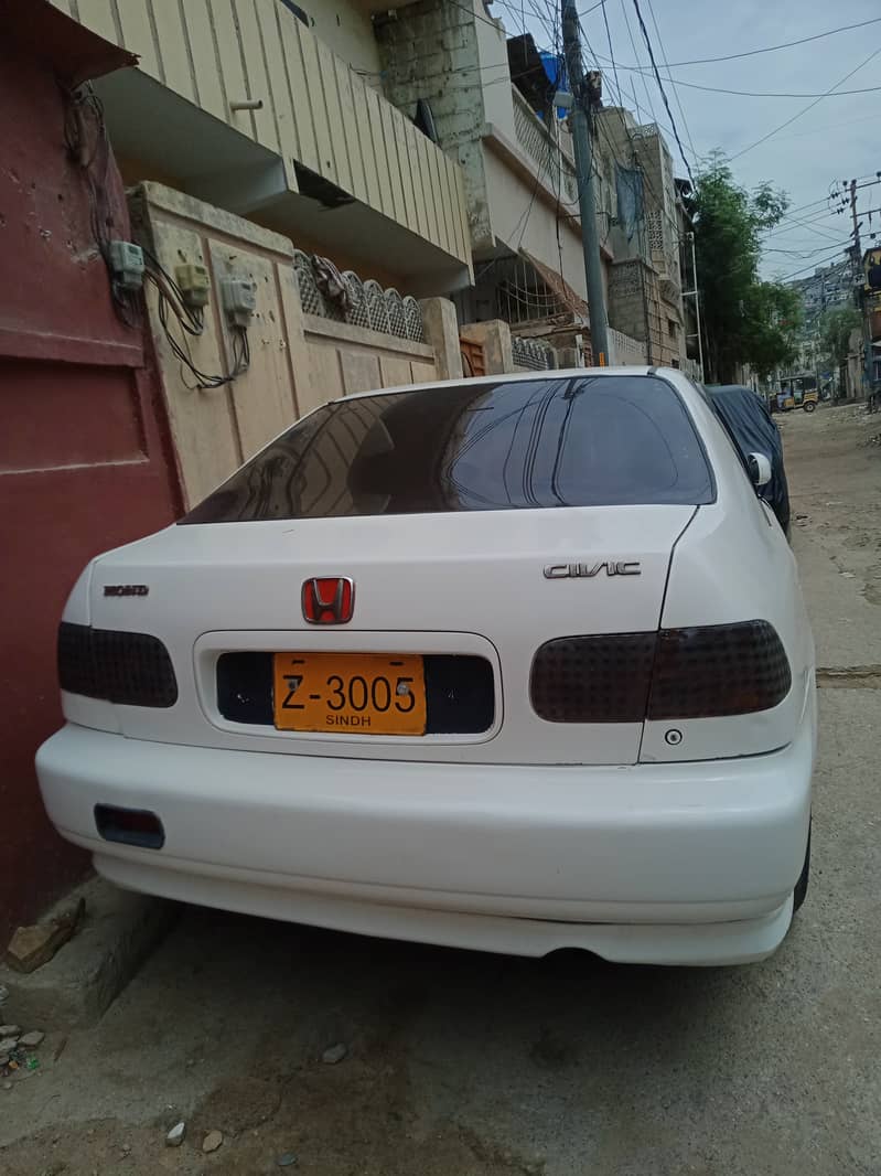 Honda civic mint condition for sale contact 03362804810 0
