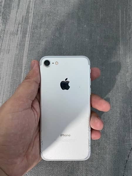 Iphone 7. Pta approved, panel needs to be changes 2
