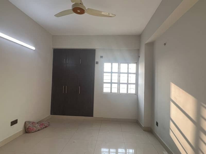 Gorgeous 886 Square Feet Flat For rent Available In Diamond Mall & Residency 1