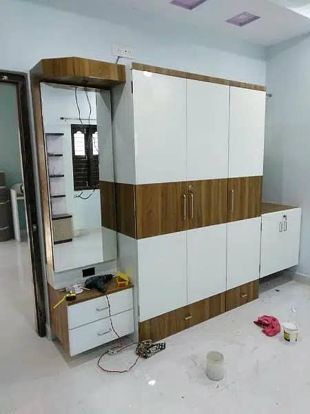 Cupboard/Wardrobes/Kitchen Cabinets/ Media Wall/wood Carpenter 6