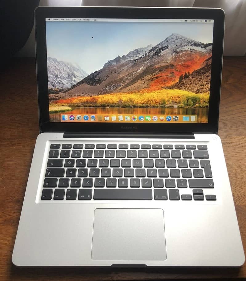 Macbook pro late 2011 apple laptop 7