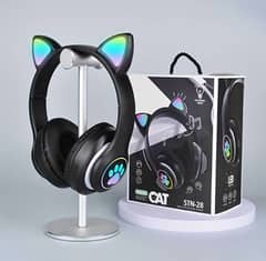 CAT Headphone (Random color)Wireless Bluetooth Headphones.