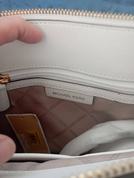 Michael kors white new hand bag branded 3