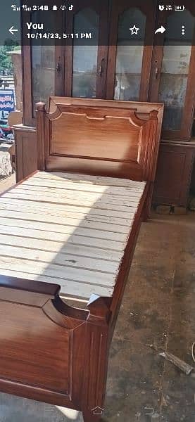 new 2 single bed for sael new condition 1