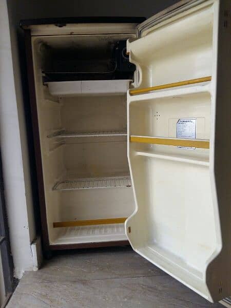 japani refrigerator 0