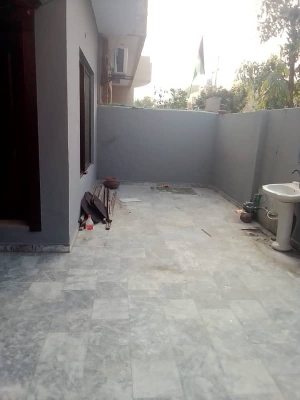 10 Marla Single Unit Used Good Location And Condition House For Sale 7