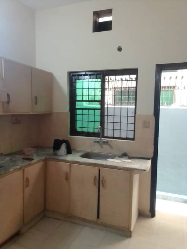 10 Marla Single Unit Used Good Location And Condition House For Sale 27