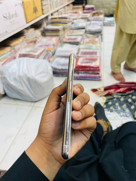 iphone xs 256 Gb Pta approved 2