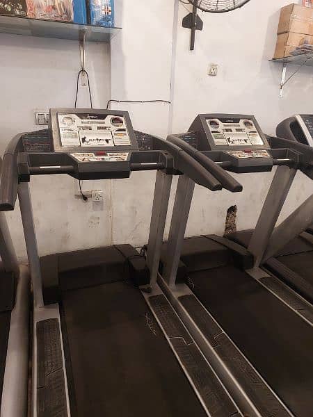 Commercial Treadmills / Running Machine / Eleptical / cycles 10
