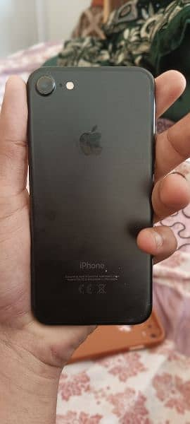 iphone 7 128gb non pta 10/9 condition 3