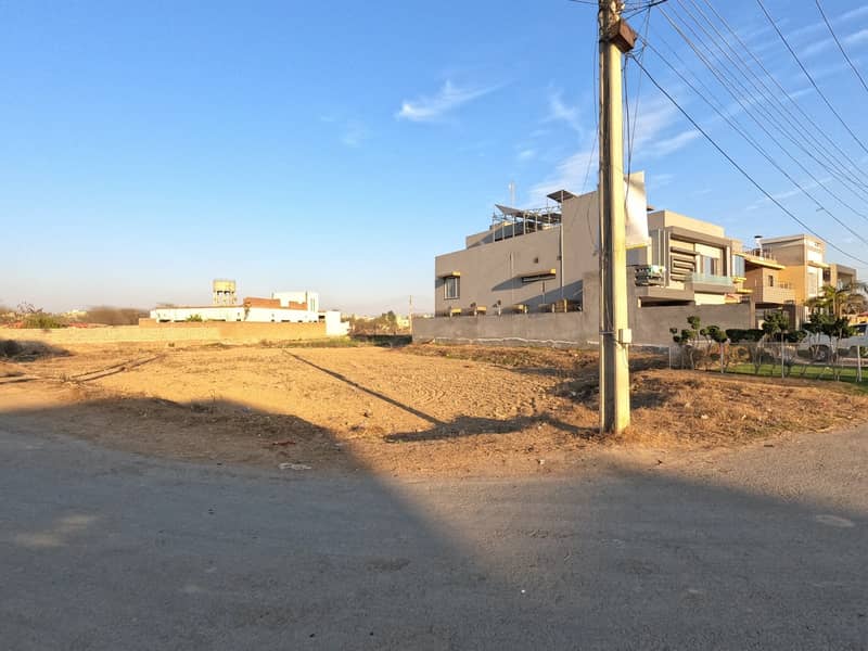 1 Kanal Direct Approach Motorway Link Road Residential Plot For Sale 21
