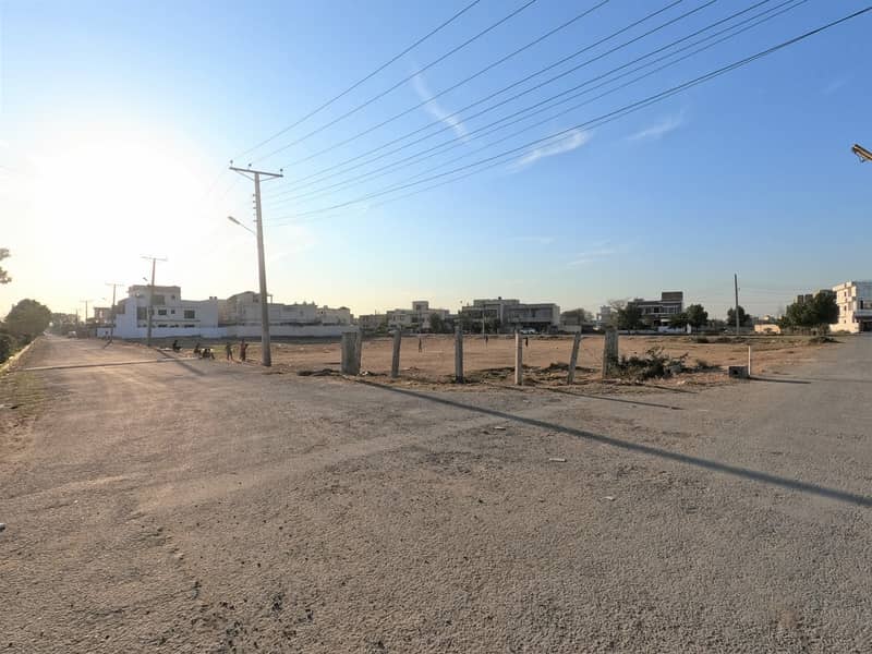 1 Kanal Direct Approach Motorway Link Road Residential Plot For Sale 19