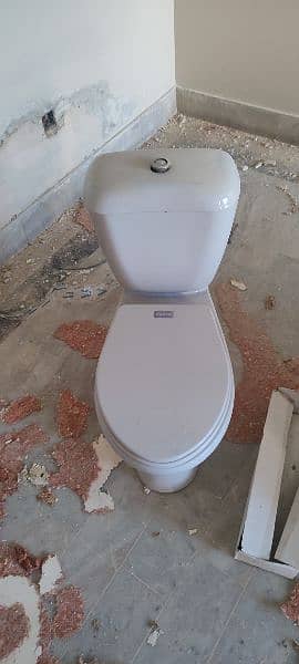 Porta Commode in Excellent Condition 1