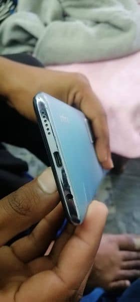 condition 10/9  phone Infinix note 10 pro 2