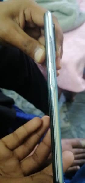 condition 10/9  phone Infinix note 10 pro 5