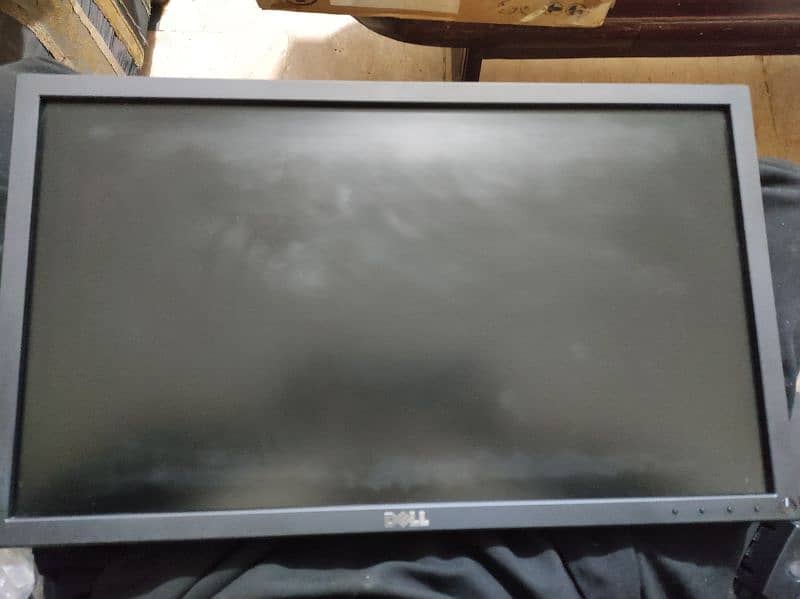 Dell 22 inch new Lcd 5