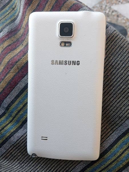 Galaxy Note4 . . . Modal Num SM-N910C. . . TOTAL SPACE 32. GB Non PTA ,,,OK 2