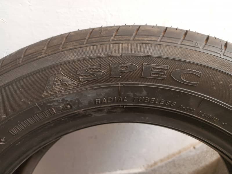 15 size Branded Tyres for sales 10