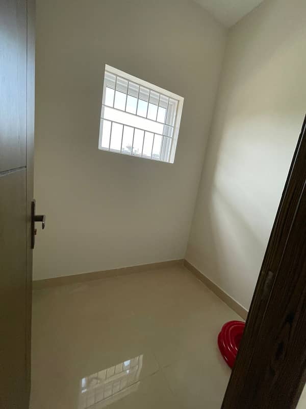 10 marla good condition portion available available for rent in pwd near pakistan town , soan garden , cbr town , police foundation , korang town 6